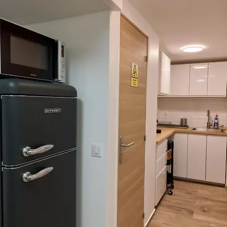 Beaugrenelle: Charmante Résidence Apartamento