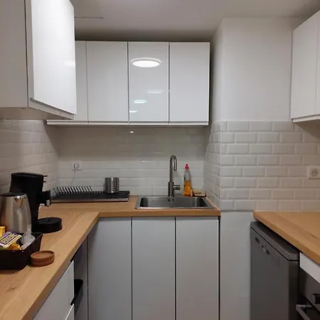 Appartement Beaugrenelle: Charmante Résidence