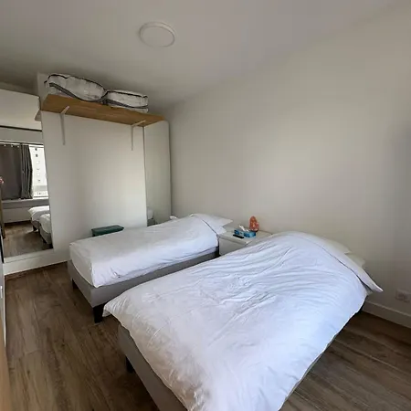 Beaugrenelle: Charmante *